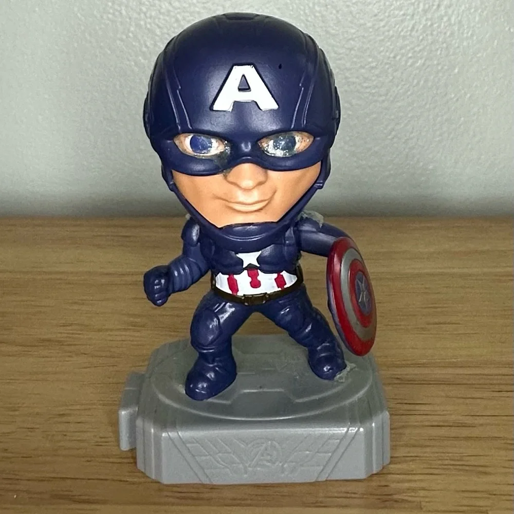 Lot Of 6 McDonald’s Marvel Avengers Endgame, Legends Eternals Action Figure Toys